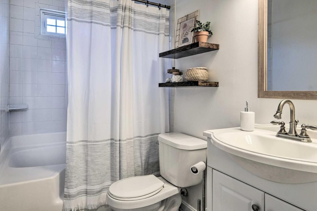 Idyllic Pasadena Retreat With Garden And Hot Tub! Villa Glen Burnie Ngoại thất bức ảnh